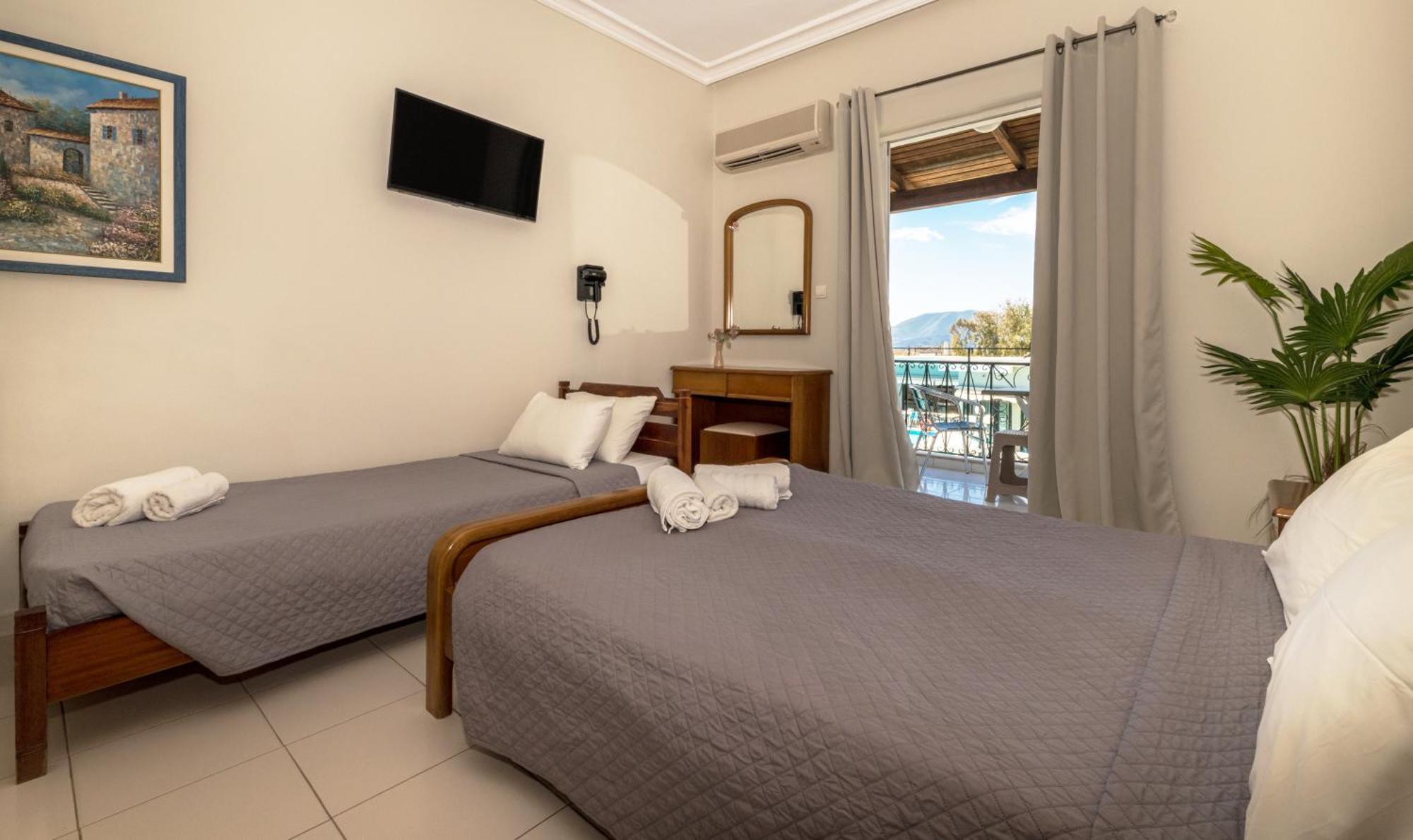Sofia'S Hotel Kalamáki Kültér fotó