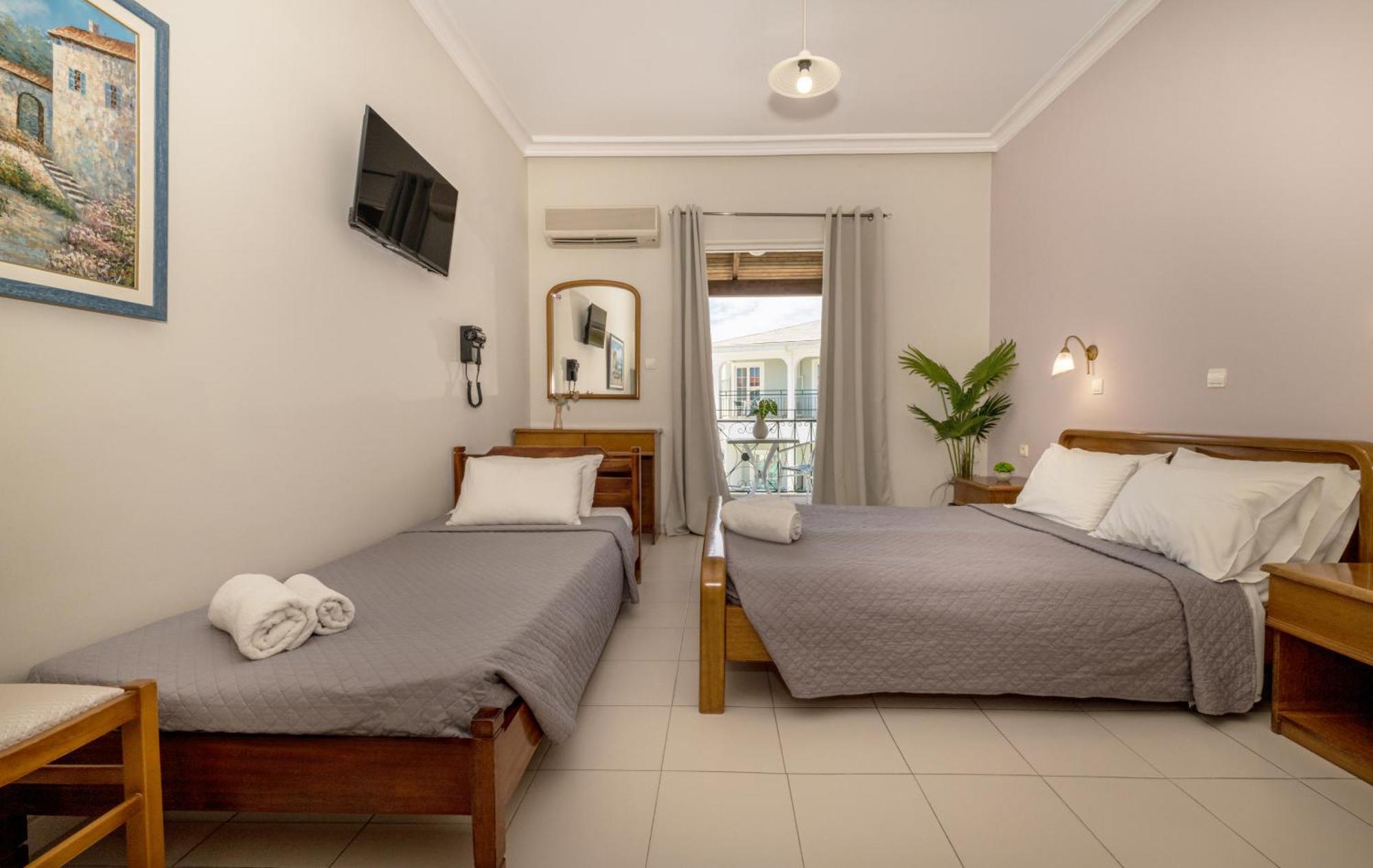 Sofia'S Hotel Kalamáki Kültér fotó